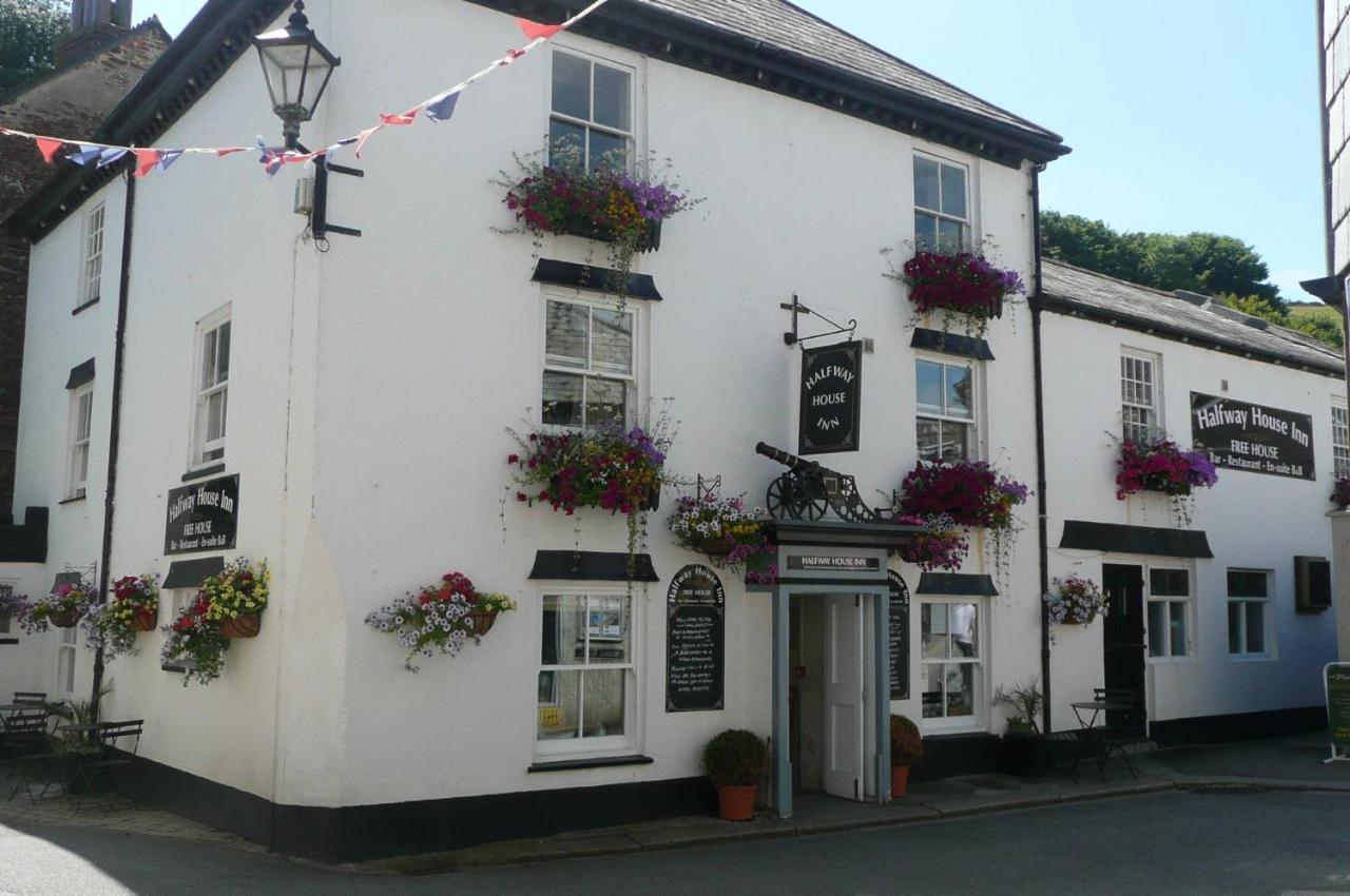 Halfway House Inn Kingsand Eksteriør billede