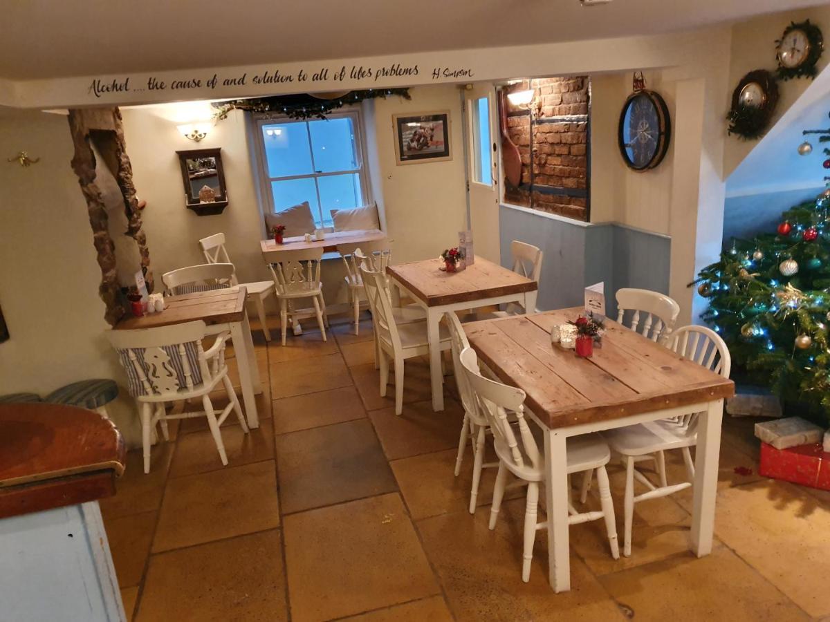Halfway House Inn Kingsand Eksteriør billede