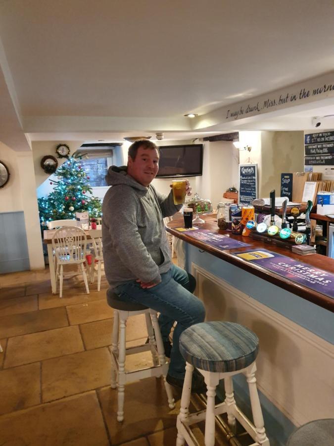 Halfway House Inn Kingsand Eksteriør billede