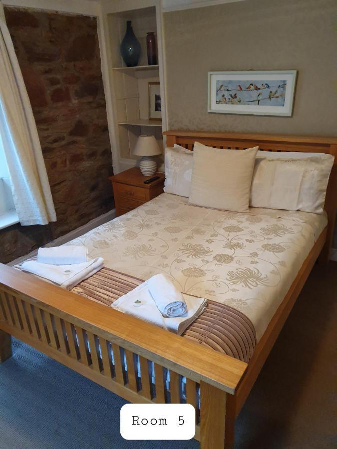 Halfway House Inn Kingsand Eksteriør billede